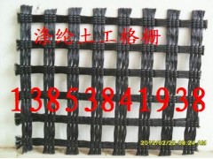 青海經(jīng)編滌綸土工格柵廠家批發(fā)甘肅鐵路滌綸土工格柵-- 山東永潤玻纖格柵有限公司