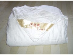 青島嬰兒蠶絲被，山東蠶絲被價格，蠶絲被-- 青島永信針紡織有限公司銷售部