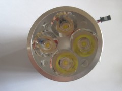 濟南哪里的LED電動車摩托車通用12W大燈12V-85V通用價格便宜？-- 濟南天眾玖商貿有限公司