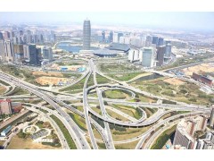 鄭州飛行體驗(yàn)空中攝影多少錢(qián)？飛鷹航空科技告訴你價(jià)格-- 鄭州飛鷹航空科技有限公司