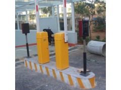 供應西安智能停車場管理系統(tǒng)-- 陜西天辰交通設施工程有限公司銷售部業(yè)務中心