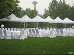 鄭州哪里的遮陽傘出租價格便宜？鄭州家具出租-- 鄭達家具租賃中心