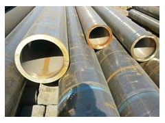 專業(yè)批發(fā)各種漢中大口徑厚壁無縫方管矩形管合金鋼管零售-- 陜西西安恒興達鋼管有限公司大口徑無縫鋼管銷售