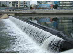 衡水橡膠壩橡膠水閘橡膠水壩公司推薦信誠工程橡膠-- 衡水信誠工程橡膠有限公司