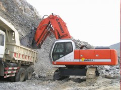 邦立CED460-5挖掘機駕駛室價格-- 武漢邁通挖掘機配件有限公司