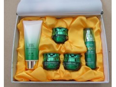 原廠正品美膚白中華古韻五合一，全國貨到付款，148元包郵-- 廣西南寧市護膚精品化妝品公司銷售部