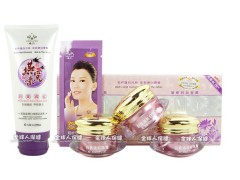 正品嬌伶燕窩素嫩白透紅組合三件套-- 廣西南寧市護膚精品化妝品公司銷售部