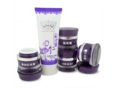 高級(jí)歆姿白里透紅四合一，南寧?kù)ё嘶瘖y品代理商，歆姿嫩膚透紅-- 廣西南寧市護(hù)膚精品化妝品公司銷售部