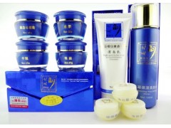 高級白里透紅美之韻四合一，專業美白嫩膚養顏-- 廣西南寧市護膚精品化妝品公司銷售部