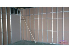 結實美觀的幕墻隔斷就找我們南方施工隊絕對最專業-- 天津東方服裝服服飾有限公司