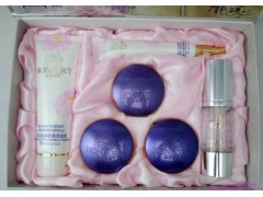 全國免郵 紅粉容顏臻白美膚煥顏六件套-- 廣西南寧市護膚精品化妝品公司銷售部