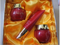 御顏漢方晶純速白經(jīng)典三件套-- 廣西南寧市護(hù)膚精品化妝品公司銷售部