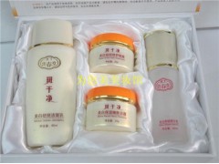 色斑克星，佳春堂嫩膚養(yǎng)顏四合一-- 廣西南寧市護(hù)膚精品化妝品公司銷售部