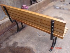 安全耐用的實木休閑椅-戶外實木休閑椅-新型塑木休閑椅-- 成都金捷諾公司設備廠銷售部