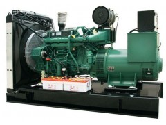 廠家直銷150KW沃爾沃柴油發(fā)電機(jī)體積小，耗油少，精度高，壽命長(zhǎng)-- 江蘇領(lǐng)馭電機(jī)有限公司