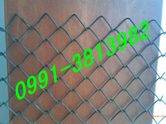 【新疆pvc包塑勾花網/不銹鋼勾花網/圍欄網】-- 新疆北斗金屬絲網