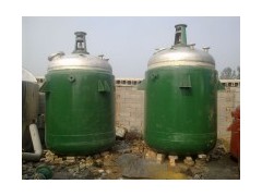 出售二手5立方10立方反應(yīng)釜廠家瑞鑫二手化工設(shè)備購銷最專業(yè)-- 山東瑞鑫二手化工設(shè)備購銷公司銷售部