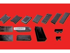 河北鐵路橡膠套靴廠家信誠工程橡膠最專業-- 衡水信誠工程橡膠有限公司