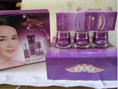美之花活顏嫩膚組合三合一，美之花白里透紅潤白柔膚-- 廣西南寧市護膚精品化妝品公司銷售部