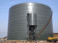 山東華遠鋼板倉專業承接大型鋼板庫，粉煤灰庫-- 山東華遠鋼結構有限公司鋼板庫