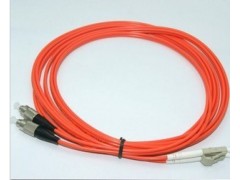 深海通信設備專業向全國批發各種光纖跳線-- 濟南深海通信設備有限公司