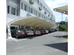 合肥哪里有做汽車車棚-- 合肥新圣達(dá)不銹鋼門窗裝飾公司