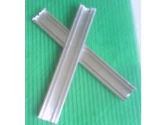 青島  哪里有賣質優價廉陽光板-- 青島舜誠陽光板有限公司