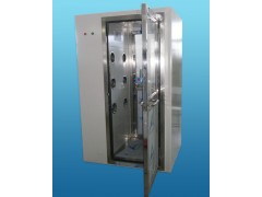 青島單人風淋室價格-- 青島科爾凈化設(shè)備有限公司