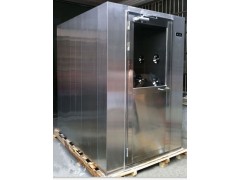 西安不銹鋼風淋室價格-- 青島科爾凈化設(shè)備有限公司