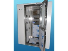 煙臺不銹鋼風淋室報價-- 青島科爾凈化設(shè)備有限公司