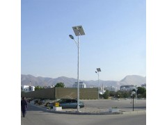 太陽能路燈廠專業(yè)生產(chǎn)6米26WLED太陽能路燈led節(jié)能燈價格-- 江蘇豐澤照明電器有限公司