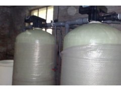 潤新F74/74A3軟水器-- 北京中天恒遠環保設備有限公司