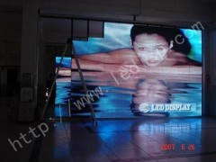 室內P4.0(62500點)全彩色LED顯示屏-- 北京世紀新云藍通科技有限公司