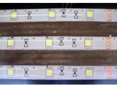 led5050貼片燈條-- 深圳市翌利光電有限公司