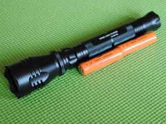 遠射led手電筒-- 東莞市龍興光電科技有限公司