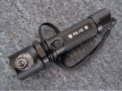 JW7600(微型)戰術燈-- 樂清市尼哥德慕電氣有限公司