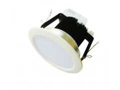 新款豪華型LED天花燈-- 深圳市利思達光電科技有限公司