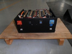 鋰電電源系統-- 江蘇春蘭清潔能源研究院有限公司