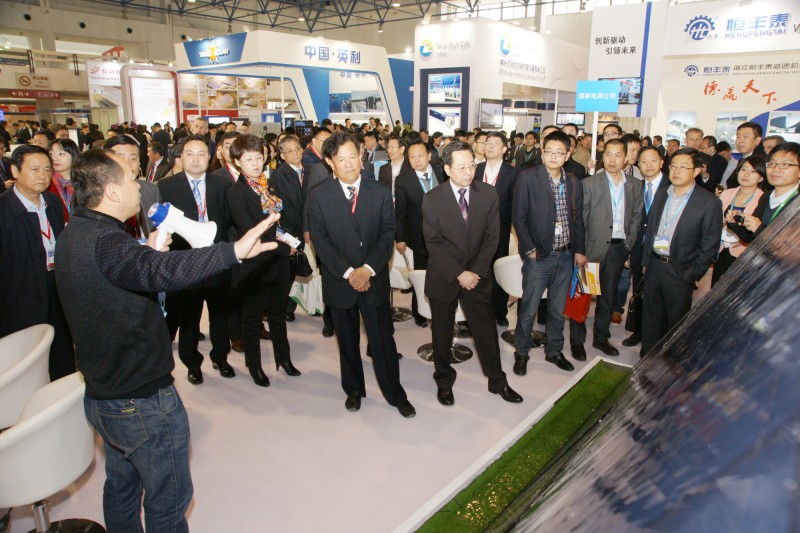 圖為2015年中國國際清潔能源博覽會的現場
