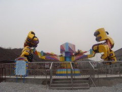 滎陽豫星能源風暴,可按要求定做,歡迎前來訂購-- 滎陽市豫星游樂設備廠