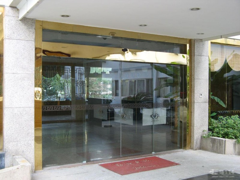 0723114328403366_1000_750_154491