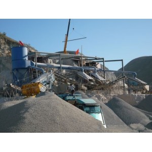 破碎機除塵器,新型錘式破碎機除塵器