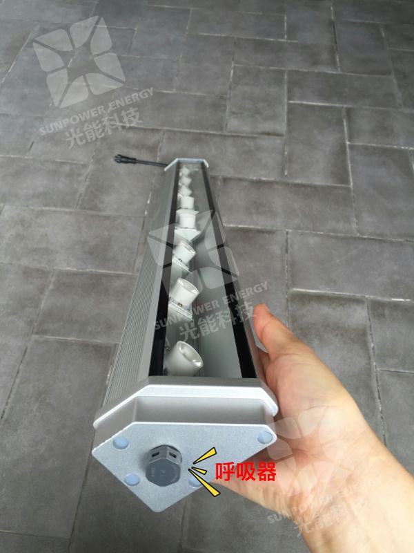 戶外大牌廣告太陽(yáng)能LED照明燈具-- 福建光能科技能源有限公司