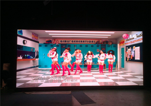 P2.5室內(nèi)顯示屏價(jià)格多少錢一平方米-- 深圳市四維鑫光電有限公司
