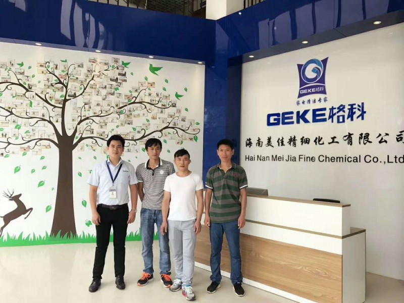 家電維修現狀不景氣，轉型創業家電清洗項目