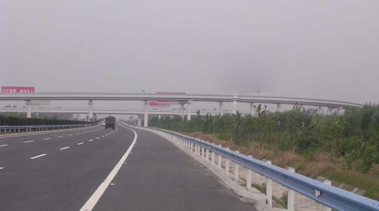 鄭州繞城高速一標段-- 河南省豪來市政園林工程有限公司