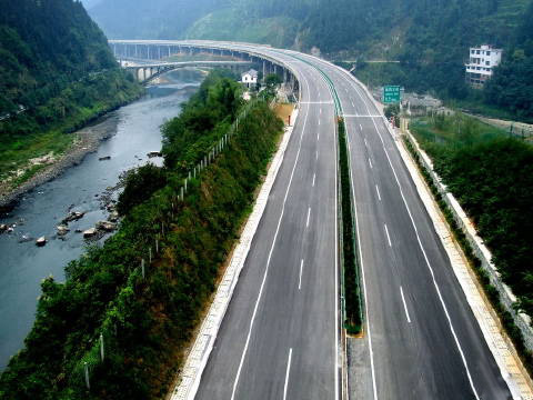 懷通高速（黔城-----懷化）-- 河南省豪來市政園林工程有限公司