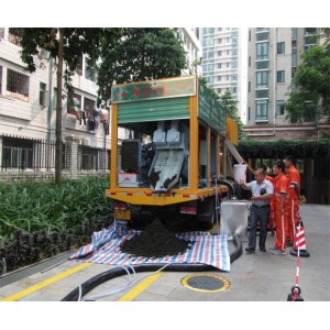 H6-2國內最先進無害化裝載吸污凈化車