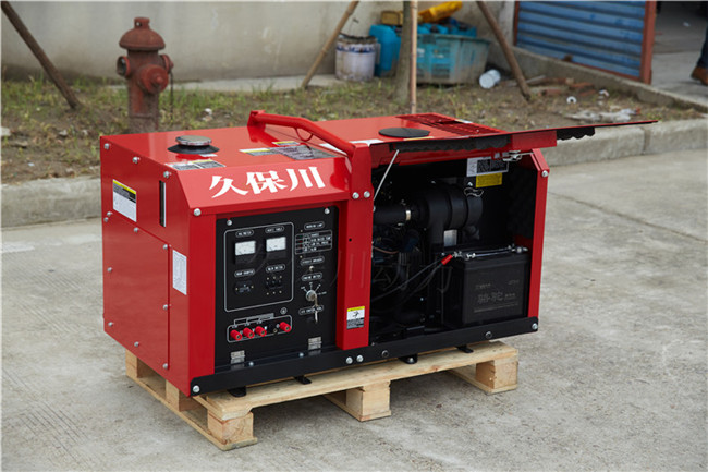 ?永磁18千瓦靜音柴油發電機體積-- 上海豹羅實業有限公司