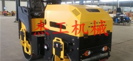 廠家直供1.5噸壓路機 振動壓路機批發 地基壓實機周口